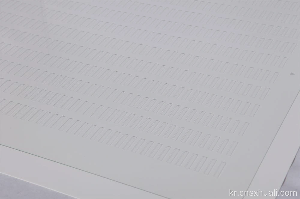 OLED 커버 유리를 찾는 고 정밀 패키지