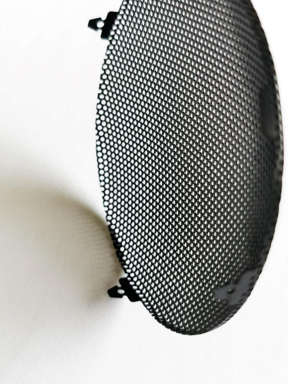 Speaker Dust Screen 16 Detail Ps Jpg
